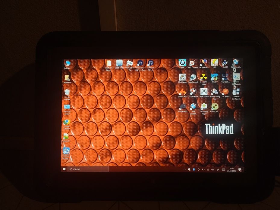 Vând tableta windows Lenovo ThinkPad (ideal tester!)