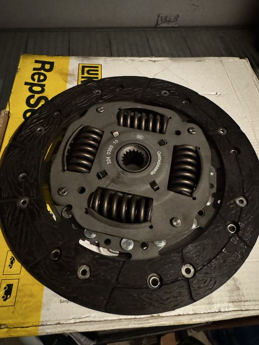 Съединител за пежо 1.6hdi