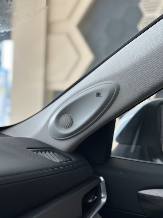 Toyota highlander hybrid 2.5 limited