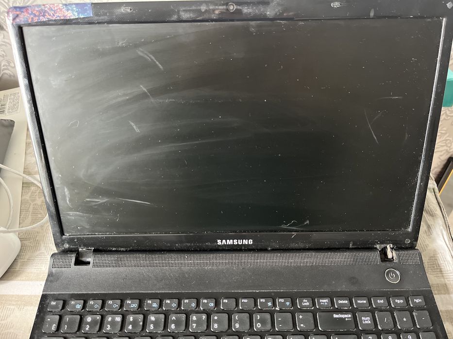 Ноутбук Samsung б/у