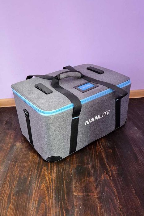 Nanlite Forza 300 II Daylight – Ca nouă, folosită rar în studio (Garanție Noiembrie 2026)