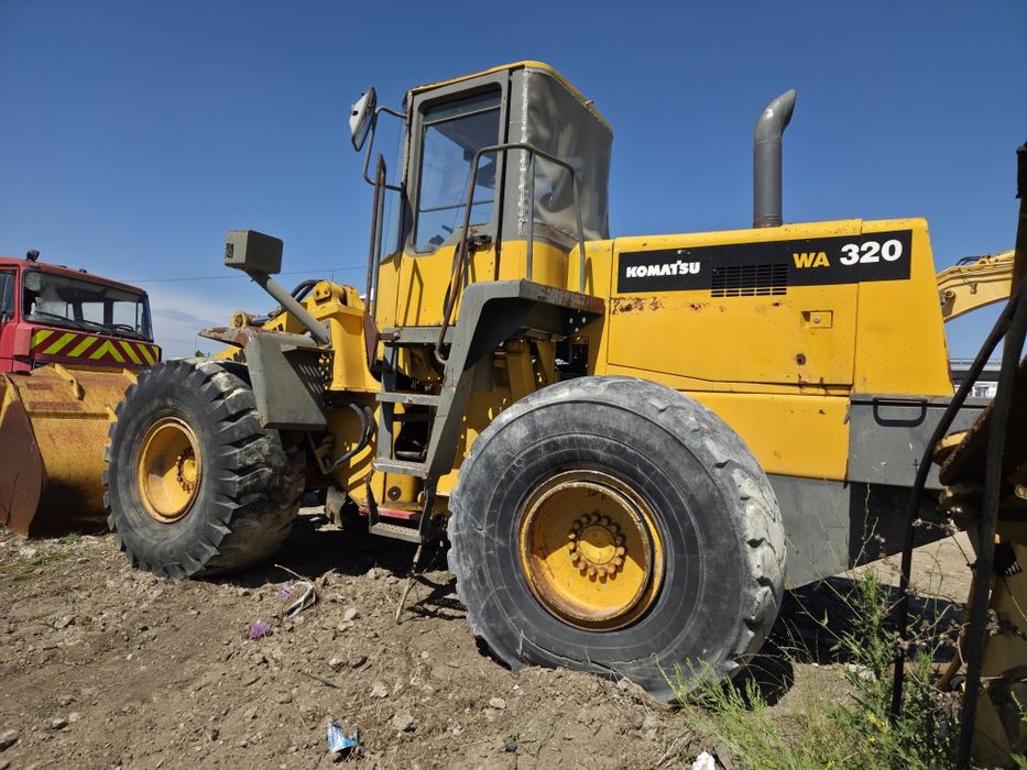 Piese Komatsu WA320 vola incarcator frontal