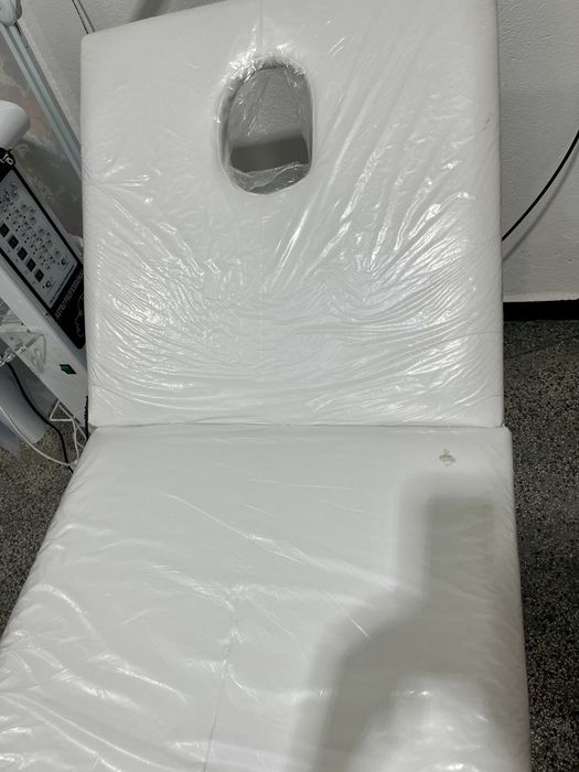 Козметична кушетка