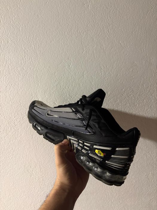 Nike tn plus.      !