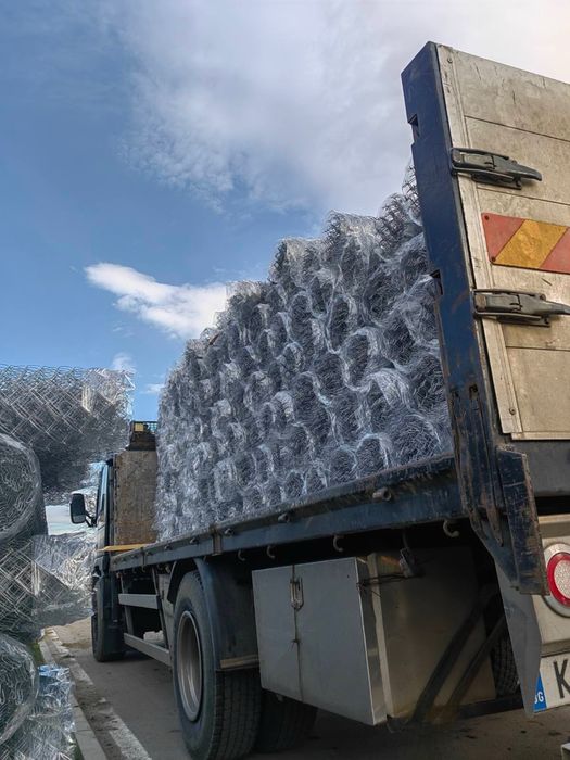 Оградна поцинкована мрежа и оградни пана