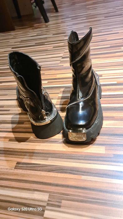 Дамски боти НОВИ!