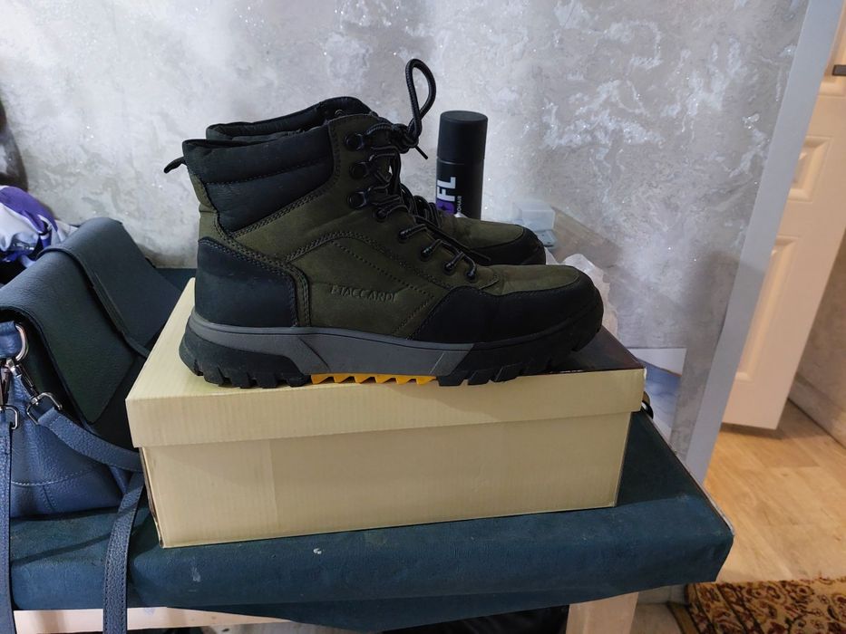 Зимние ботинки 41 р