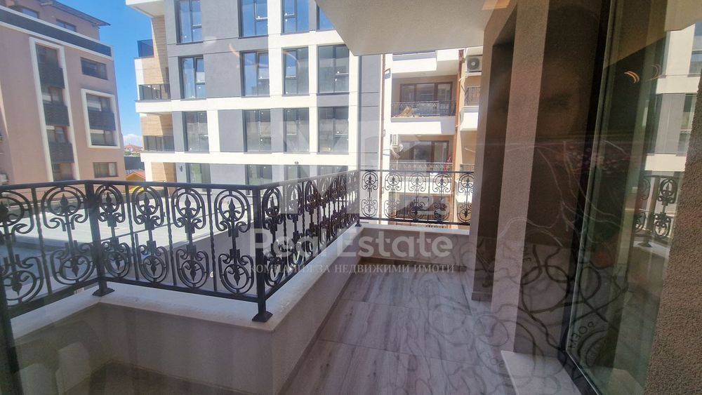 Продава се Двустаен апартамент в Пловдив, Христо Смирненски - 78 кв.м за 1993 €/кв.м - Снимка #5