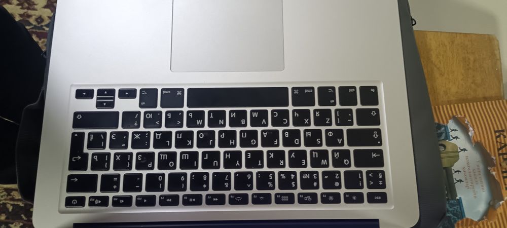 Mackbook airbnznnzmzm