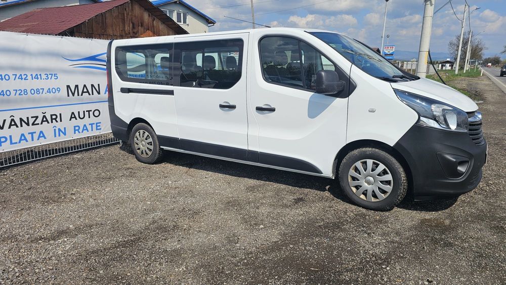 Opel Vivaro 1.6 D 140 cp 9 locuri model lung