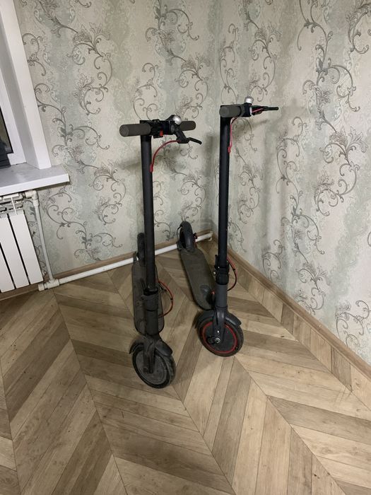 продам 2 электросамоката