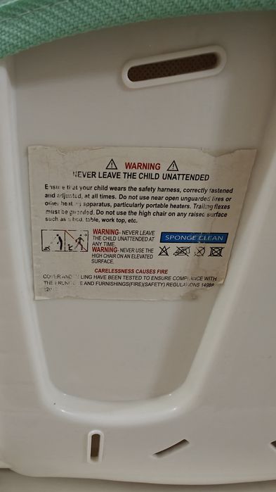 Детский стульчик-столик для кормления