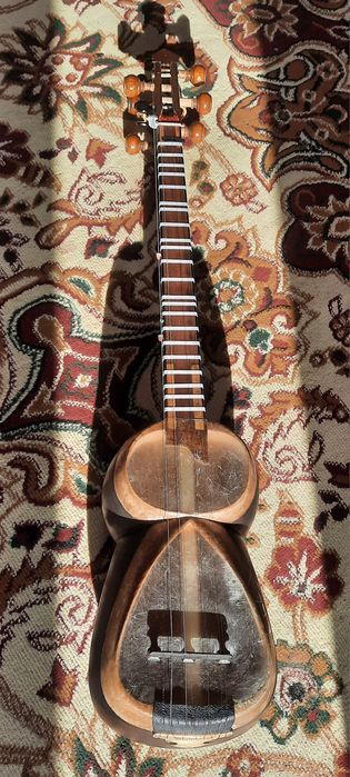 Bakinskiy tor sotiladi