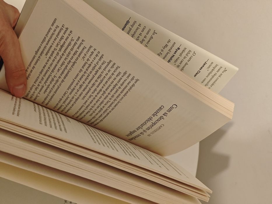 Carte Atomic Habits-James Clear (Hardcover), dezvoltare personala