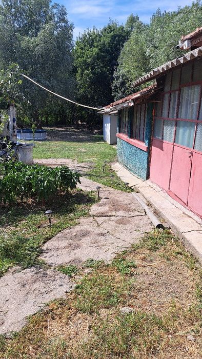 Casa batraneasca + iaz, Mihai Bravu jud Giurgiu Mihai Bravu • OLX.ro