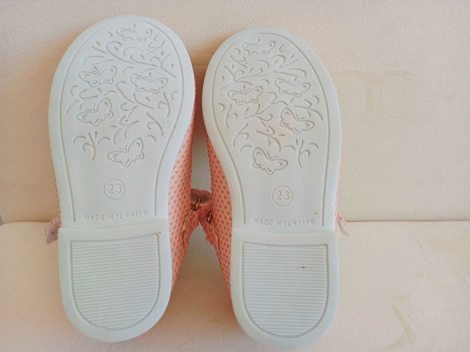 Официални детски обувки за момиче, 23 номер.