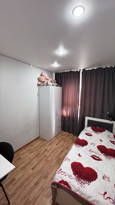 Продам 4х комн квартиру