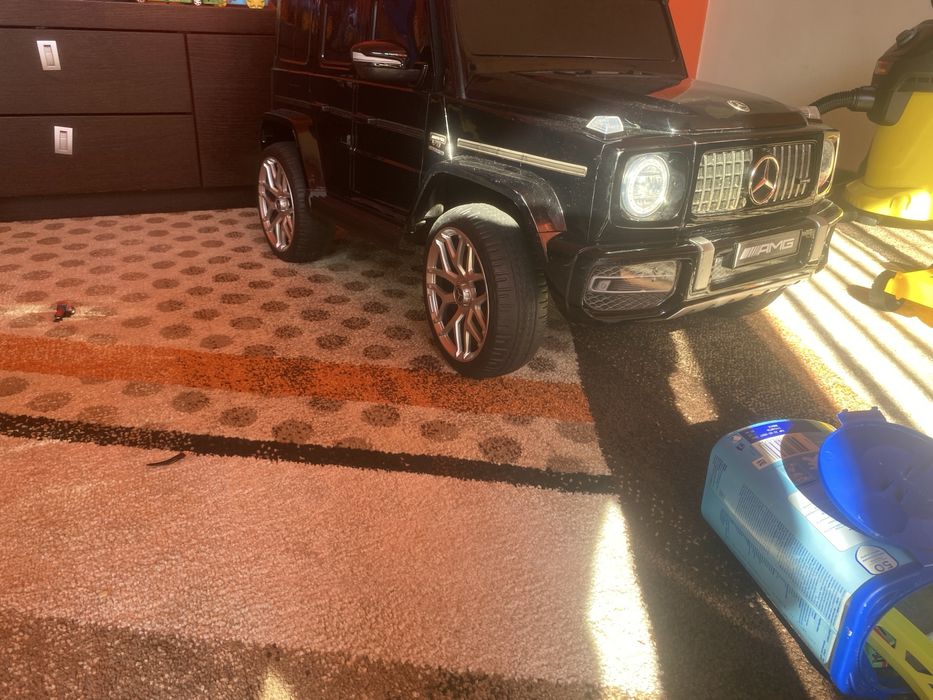 Детска акумулаторна количка