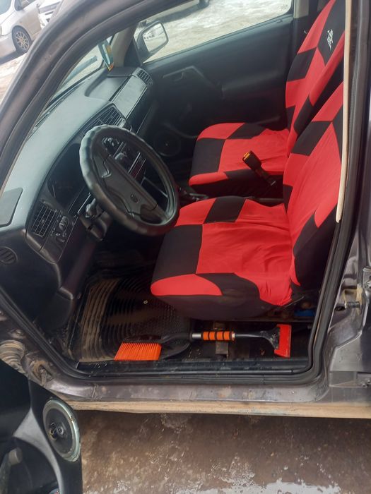 Фолсваген голф 3 1,8 моно