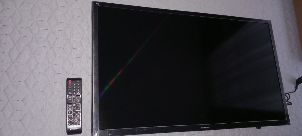 Vând TV LED Samsung