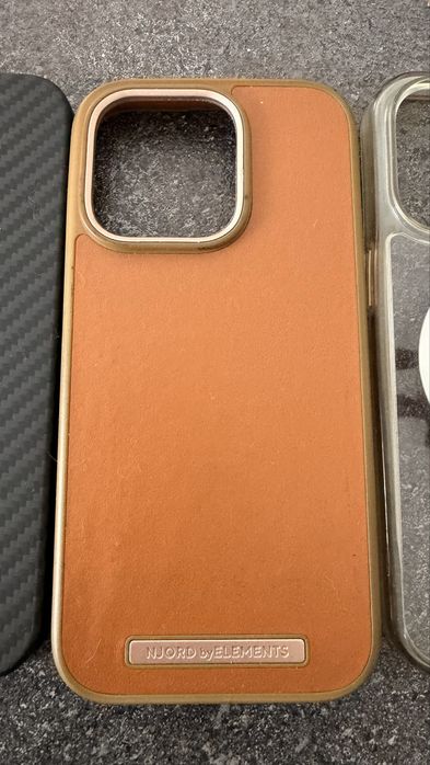 4 huse premium Iphone 14 pro