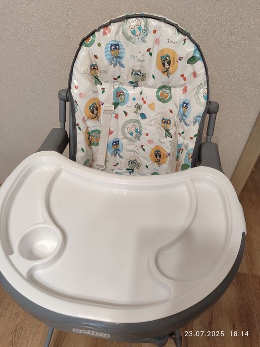 Продам стульчик для кормления