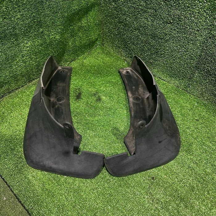 Бризгавик Lexus 300