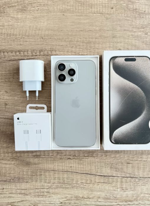 Продам Айфон 15 про МАХ без ремонта