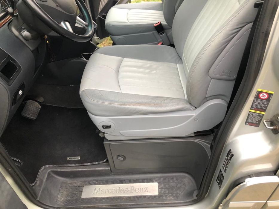 Mercedes Viano 2,2   an 2010 înmatriculat în Romania