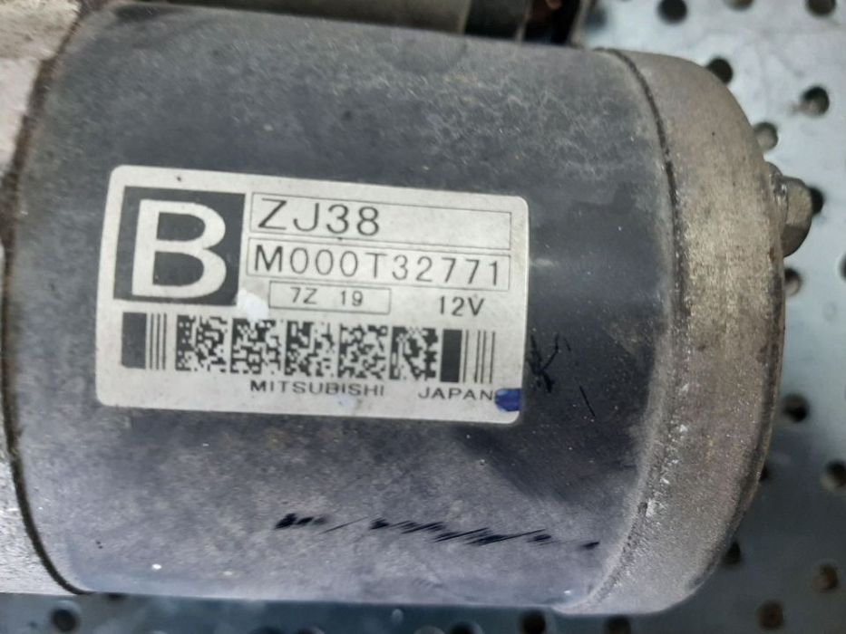 electromotor zj 1.3 b mazda 2  m000t32771