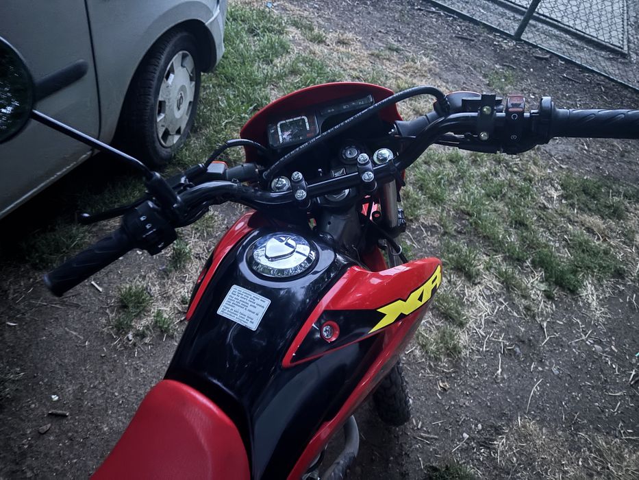 Honda XR125 4 timpi