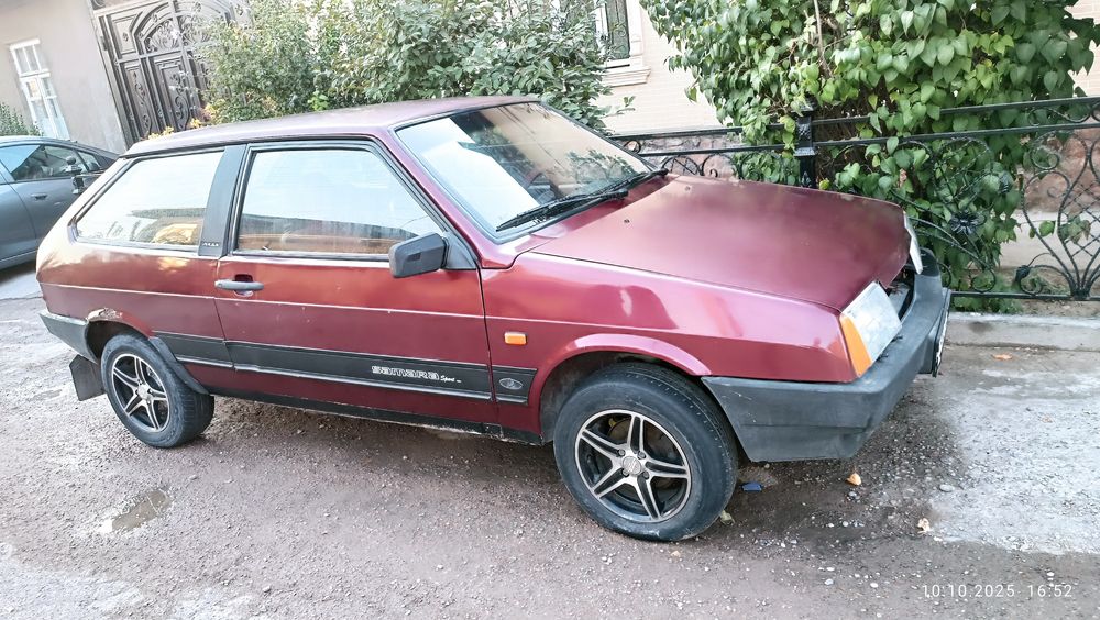 ВАЗ 2108 б/У. Выпуск 1995г.сбольшим пробегом. 16ти клапанный мотор.