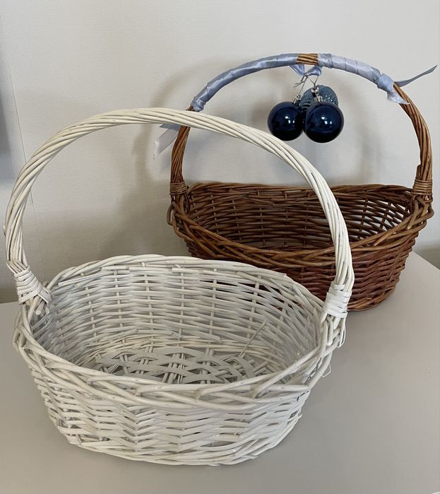 Две корзины за 2500 подарочные плетеные