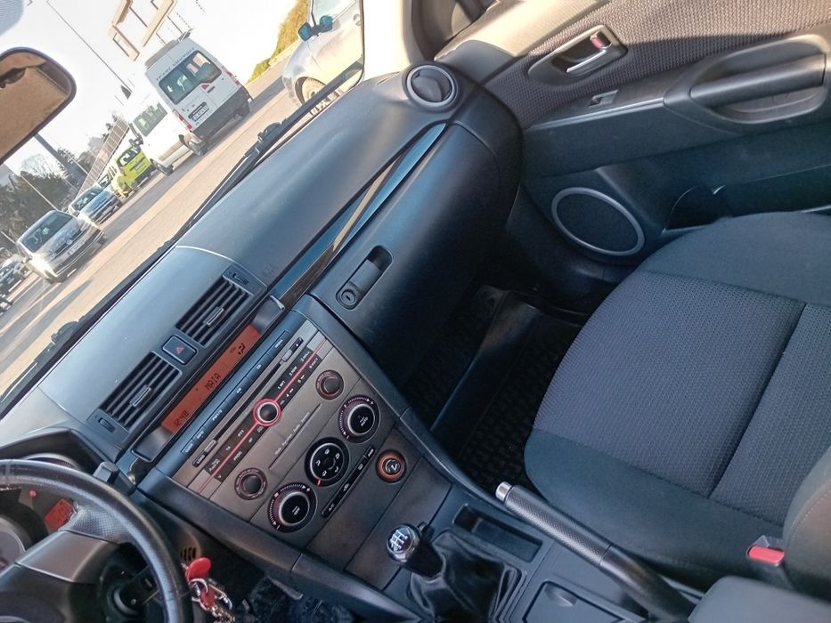 Mazda3 1.6i  ГАЗ Климатроник