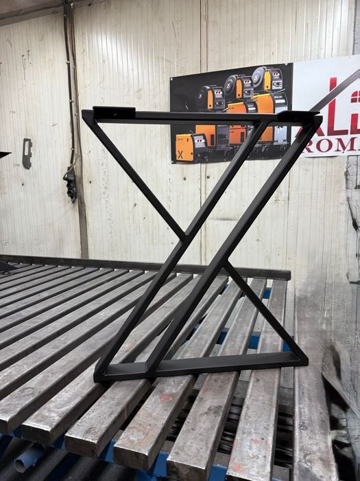 Picioare metalice pentru masa