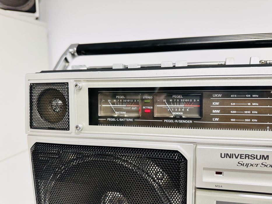 BOOMBOX/radiocasetofon UNIVERSUM Super Sound 16000 CTR 2605 – 4-Band Stereo, German 1983, FM Stereo,Casetofon Stereo, 4 Difuzoare,VU-Metre-