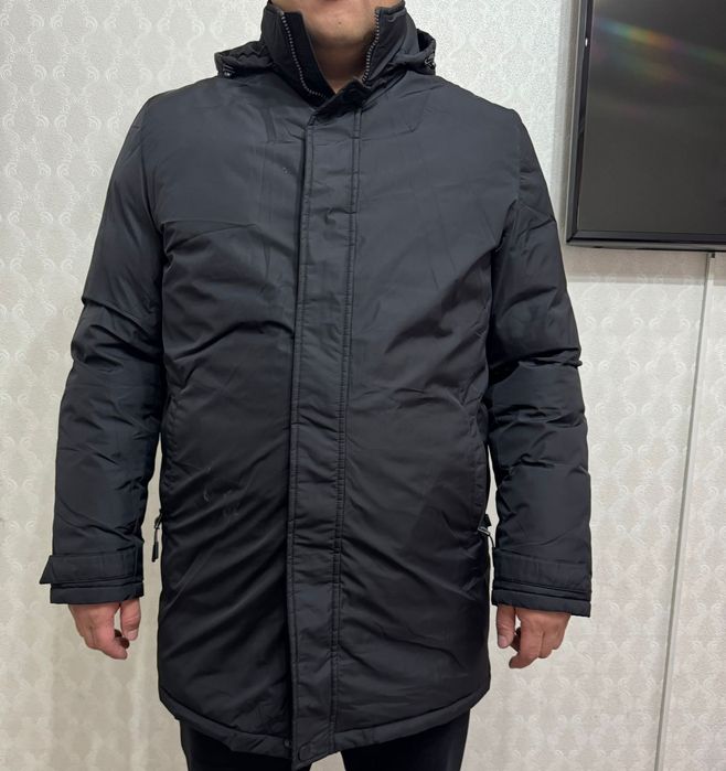 Продам зимние куртку