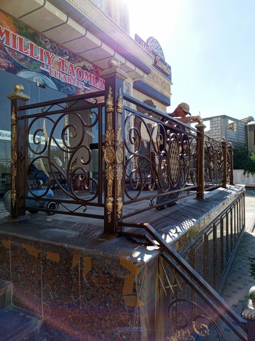 Краска 60 минг Аква териза эщик ва Темир дарвозани