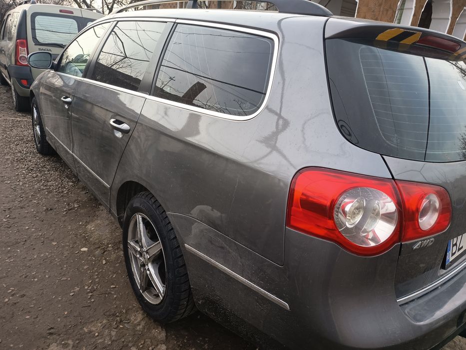 Vând Vw Passat B6