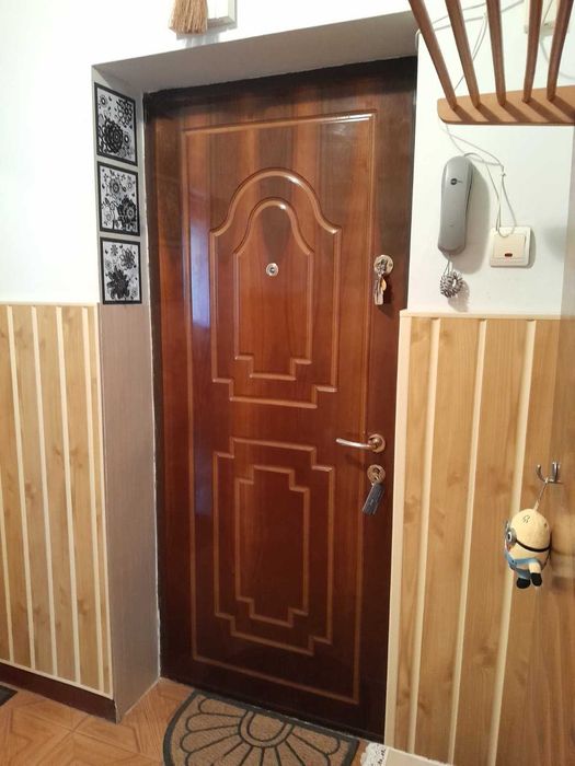 Apartament 3 camere - Onesti