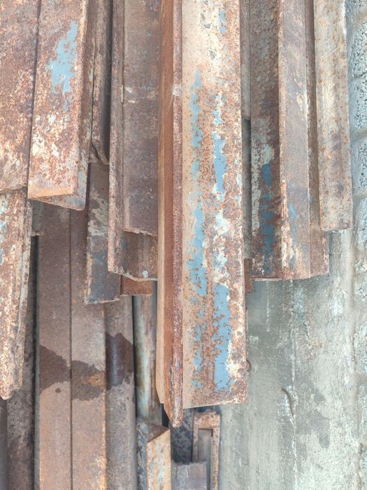 Строительные материалы (балка , швеллер)