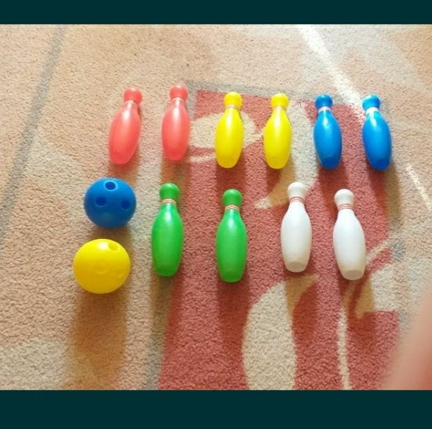 Дървени пъзели и боулинг