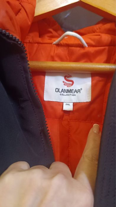 Продам зимнюю куртку женскую