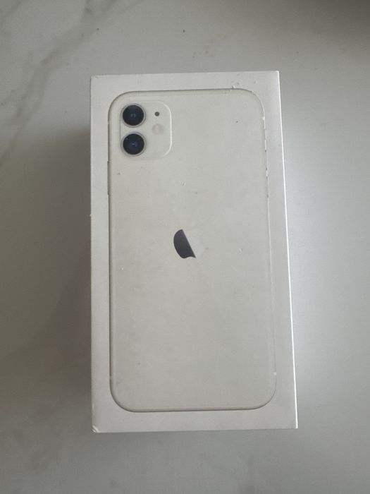 Iphone 11 , 128 GB