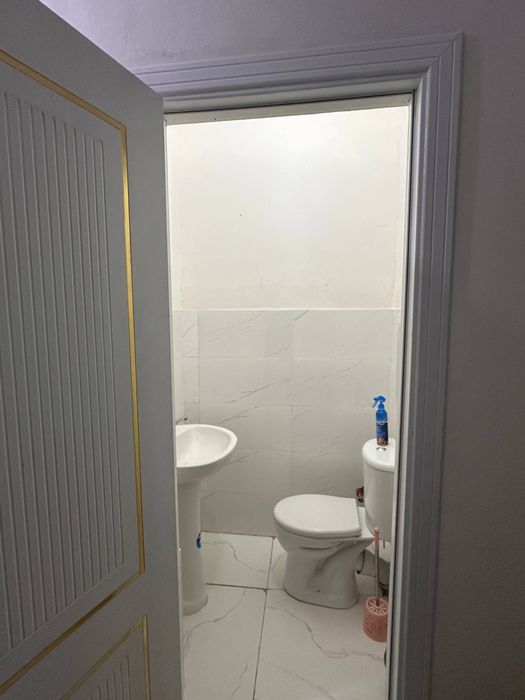 Nurafshonda (To‘ytepa) 1 xonali uy 2 xona qilingan 43 kv metr sotiladi