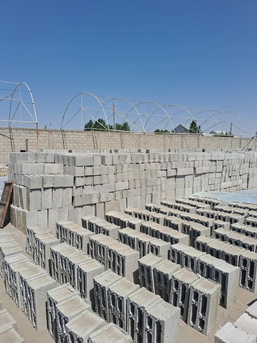 Шлакабулок сотилади