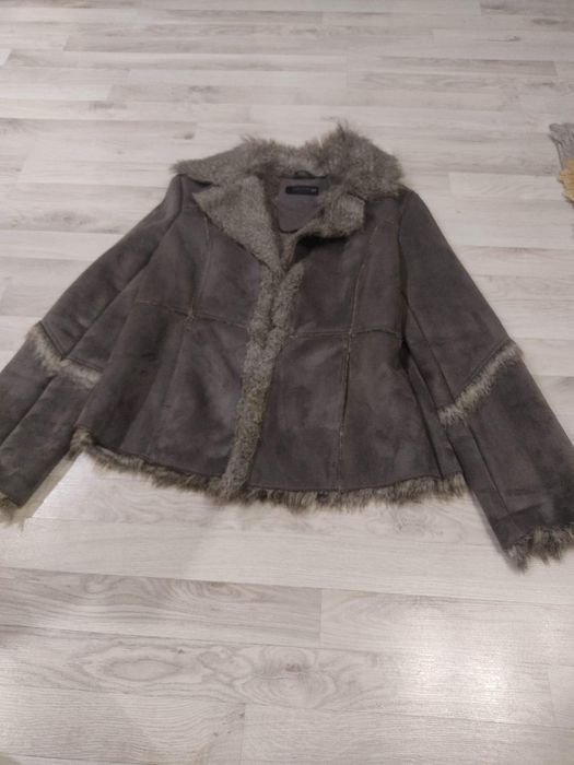 Дамско палто чисто ново