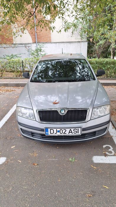 Skoda Octavia 2 ,1.6 mpi 5000 euro