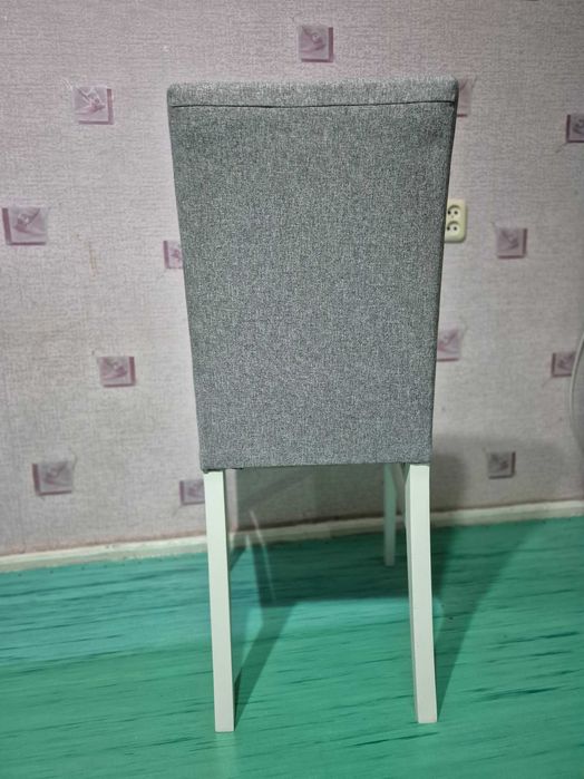 Стул деревянный мягкий б/у. Продам