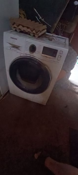 Продам на запчасти б/у